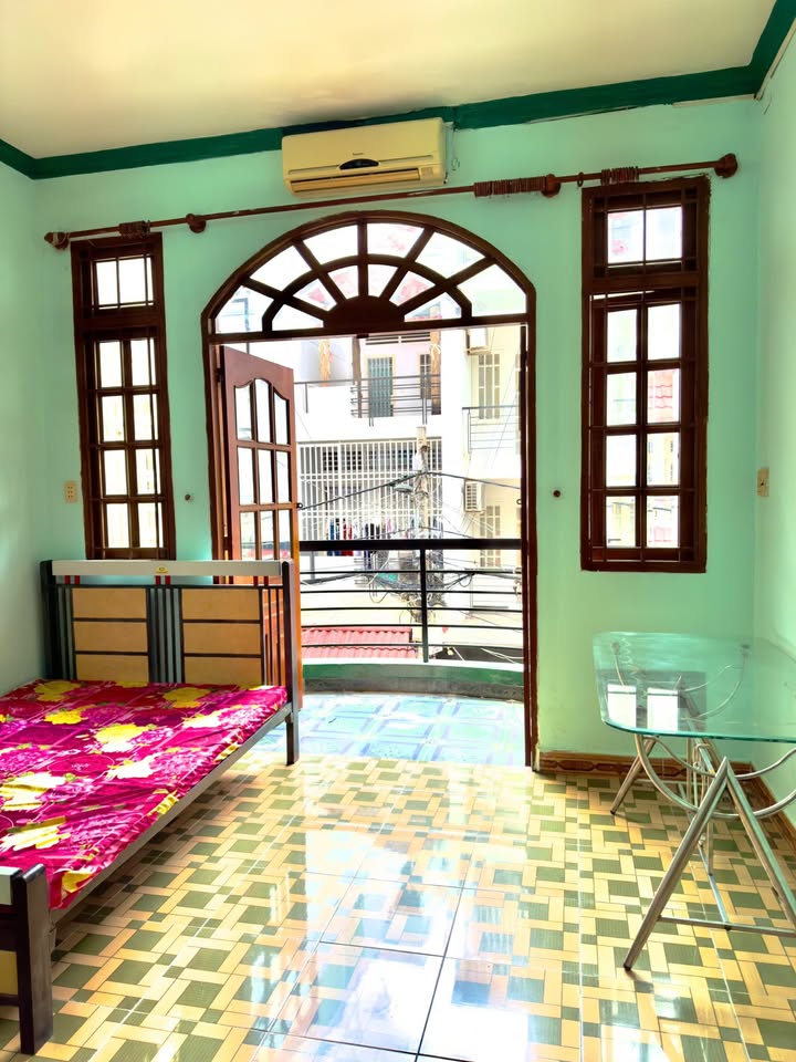 Nhà 4x18m (72m²) 4 Tầng, 6PN, P.Tân Sơn Nhất, Tân Bình - Giá Thỏa Thuận