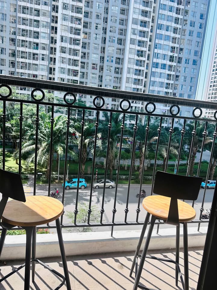 Cho thuê căn hộ 2PN T11 Xuân Tảo - 83m² view thoáng