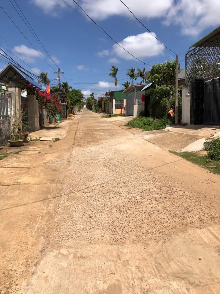 Bán Gấp Nhà Cấp 4 Pơng Drang, Đắk Lắk - 228m² Thổ Cư, Sẵn Sàng Ở Ngay