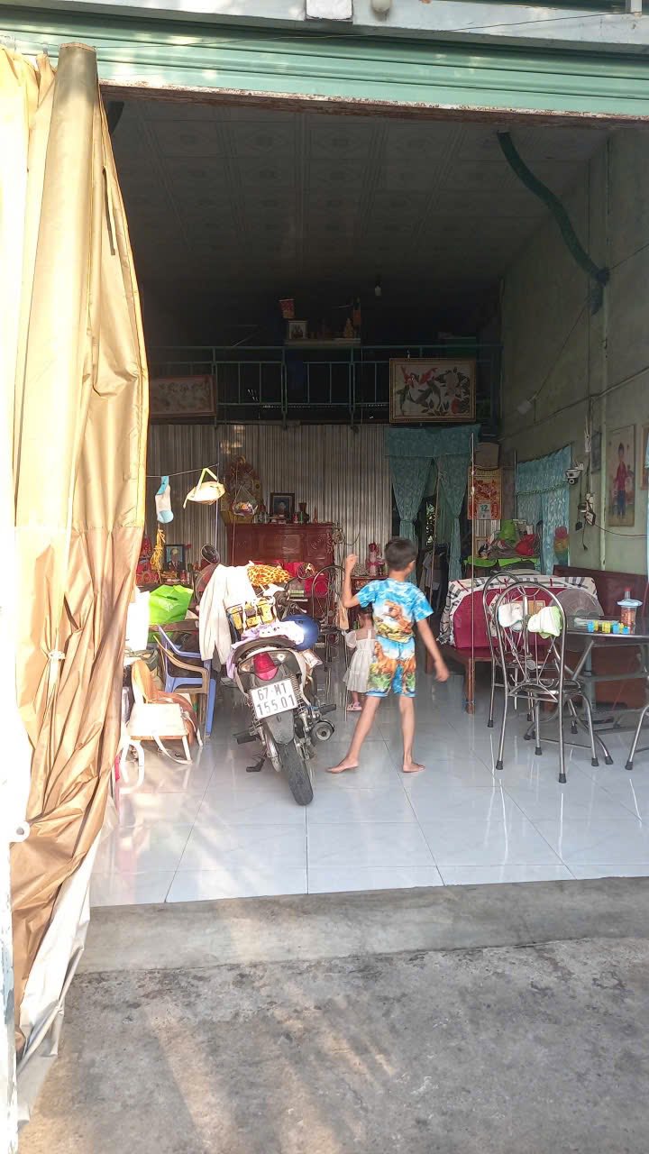 Nhà Cấp 4 Tặng Kèm Đất 87m² Đường Nguyễn Huệ, Núi Sập, An Giang - 1.9 Tỷ