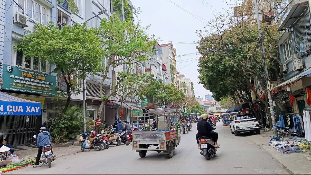 Nhà Liền Kề Kinh Doanh Ngô Thì Nhậm, Hà Đông - 50m², 5 Tầng, Giá 20 Triệu