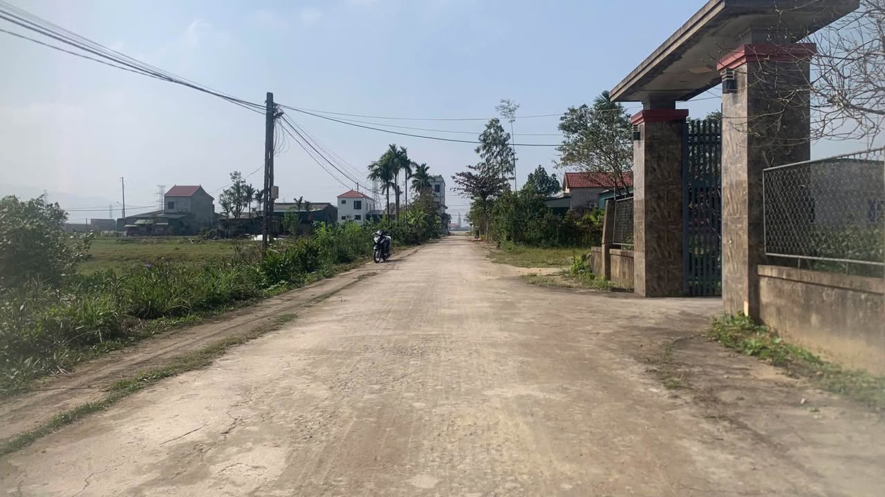 Bán Đất Lô Góc Hà Tĩnh 119m² - Vị Trí Đắc Địa, Sổ Hồng Sẵn Sàng