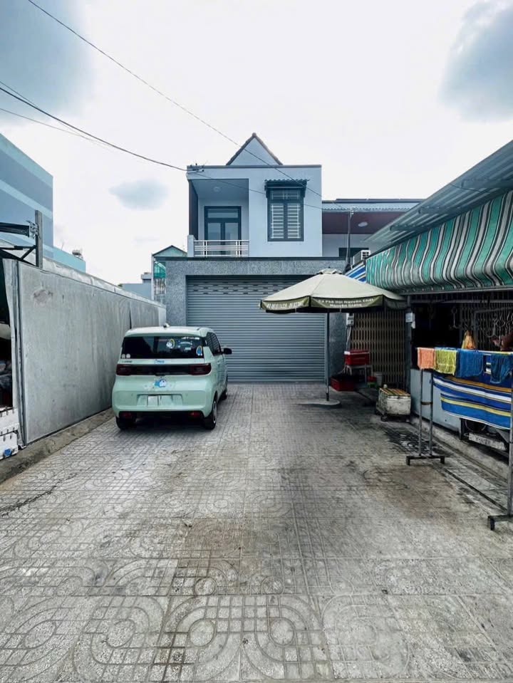 Cho thuê Nhà Mặt Tiền Trần Hoàng Na, Cần Thơ - 120m² Kinh Doanh Đắc Lợi