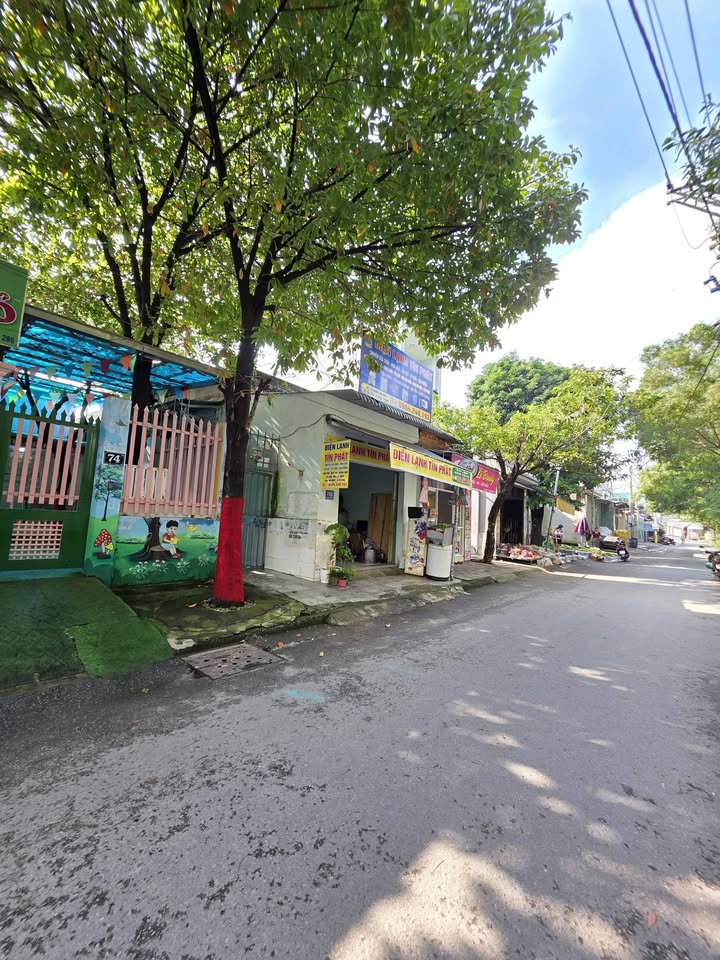 Nhà Mặt Tiền Dĩ An 198m², Kèm 7 Phòng Trọ - Kinh Doanh Đắc Lợi