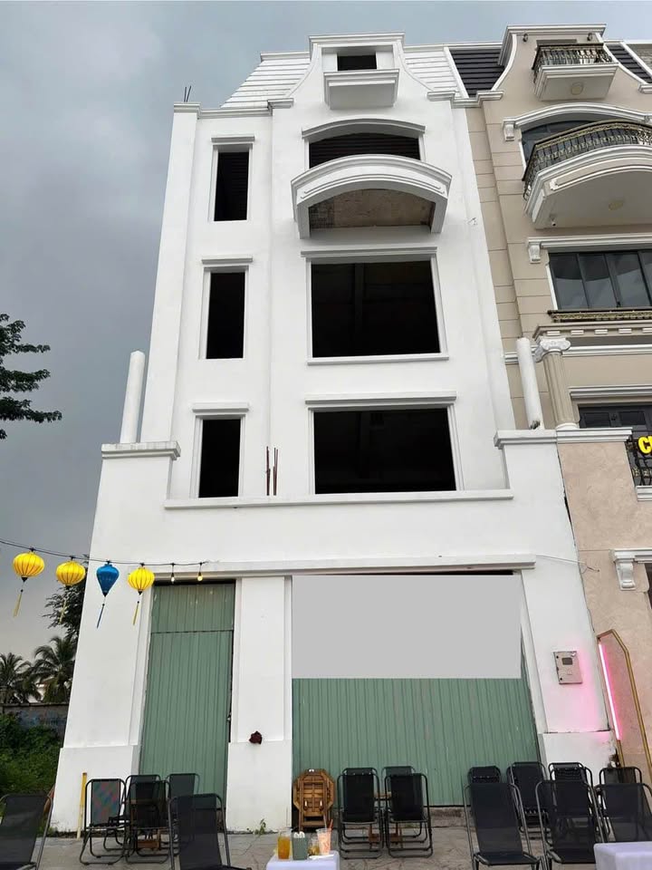 Nhà Phố Mặt Tiền Sông 133m² - Kinh Doanh Đỉnh Cao Tại Thới Sơn, Mỹ Tho