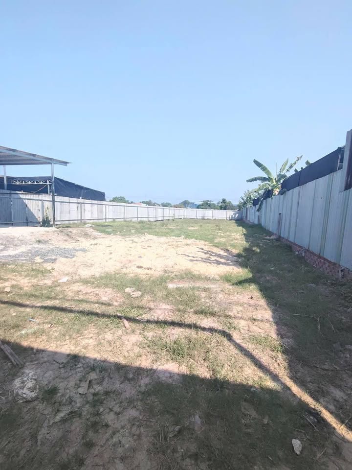 Kho Xưởng 1000m² Hóc Môn - Giá 8 Triệu/Tháng - Sẵn Sàng Hoạt Động