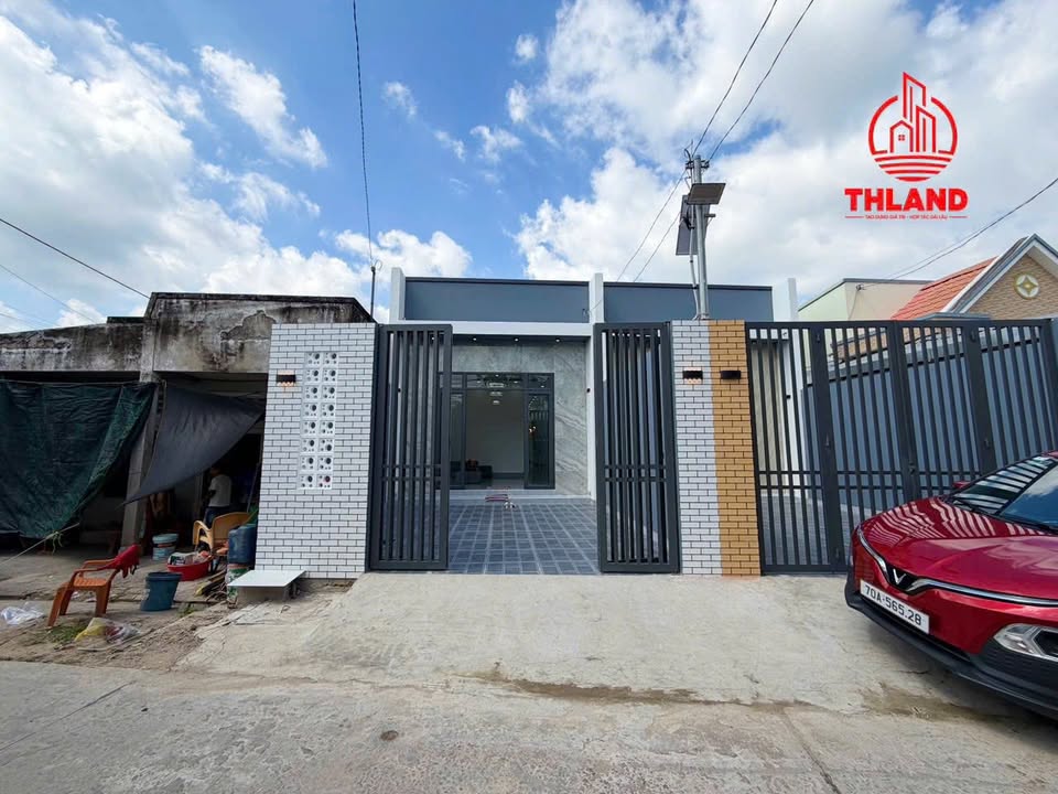 Nhà Song Sinh Ngô Thì Sĩ, Rạch Giá - 137m² SHR, Giá Tốt