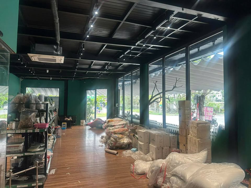 Cho Thuê Mặt Bằng 375m² 2 Mặt Tiền Ngô Thì Nhậm, Đà Nẵng - Sẵn Sàng Kinh Doanh