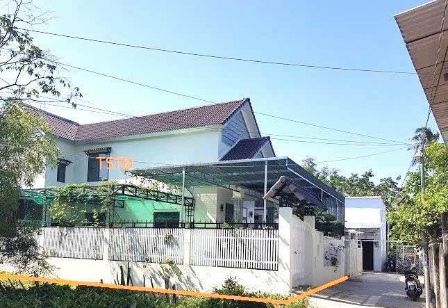 Nhà 220m² Hẻm Hai Bà Trưng, Rạch Giá - Sân Rộng Đậu 3 Ô Tô, 1 Tỷ Thương Lượng