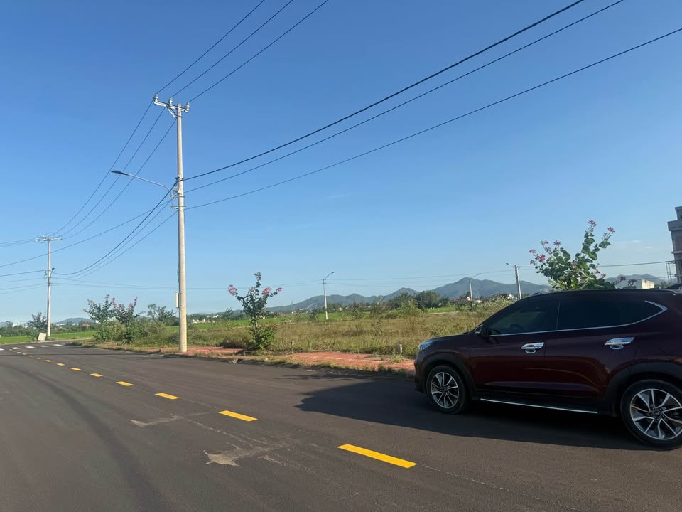 Bán Đất An Nhơn 120m² Sổ Hồng Riêng - Giá 1.0x Tỷ