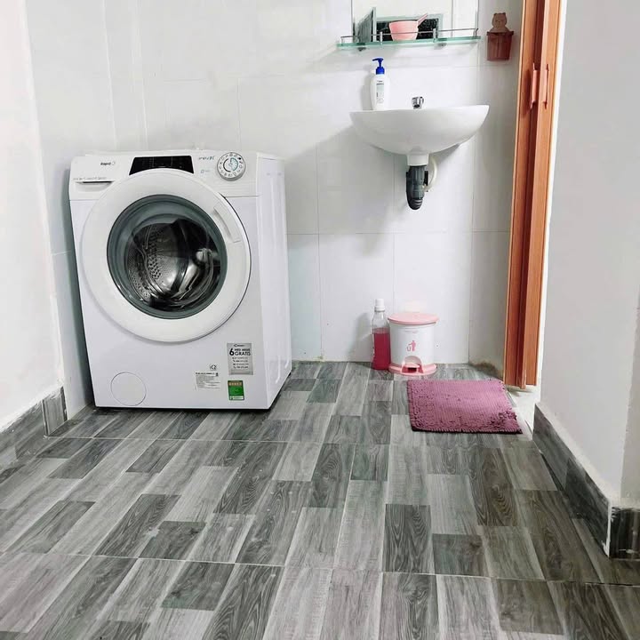 Nhà Trọ 15m² Full Nội Thất, Âu Dương Lân Q8, Giá 3.5 Triệu/Tháng