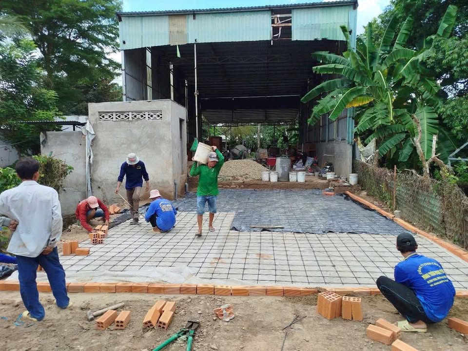 Bán Gấp Nhà Kho & Ao Cá 899m² Mặt Tiền Thỏ Đế, An Giang - Giá Tốt