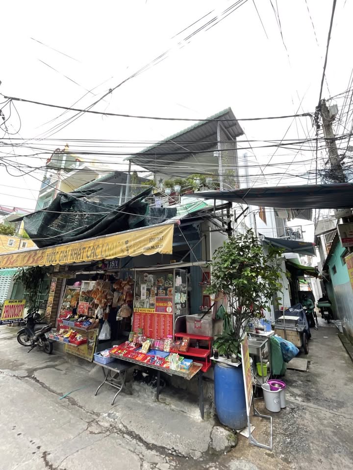 Nhà Nở Hậu 34m² P4 Quận 8 - Hẻm Xe Hơi 4m, Giá Giảm Sốc