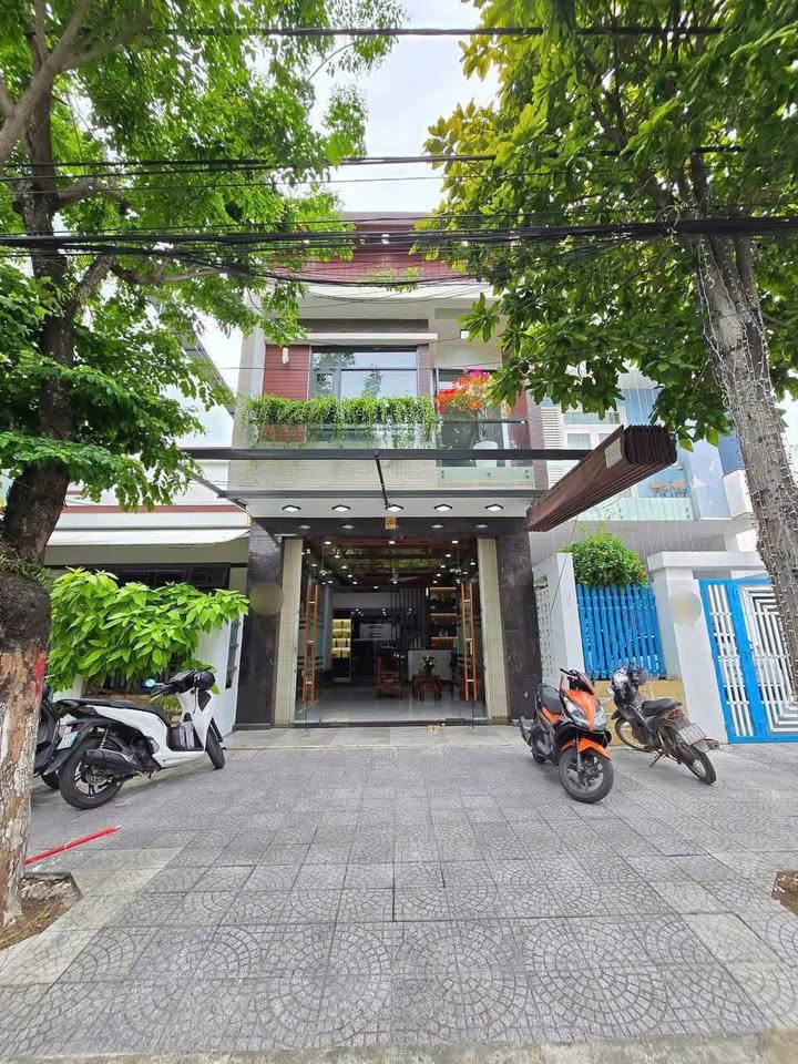 Nhà 1 Trệt 1 Lầu Đinh Đức Thiện Bình Chánh - 90.5m² Sổ Riêng Giá Tốt