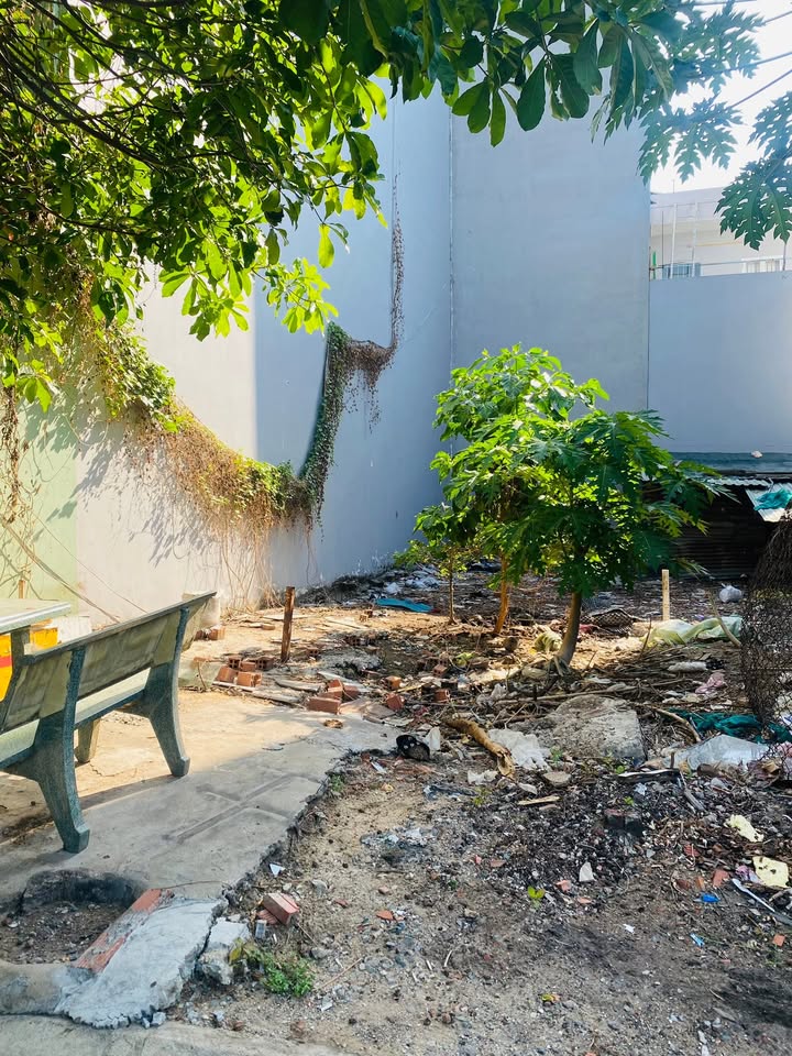 Đất thổ cư Long Trường 57m² 3 tỷ - Sổ đỏ chính chủ