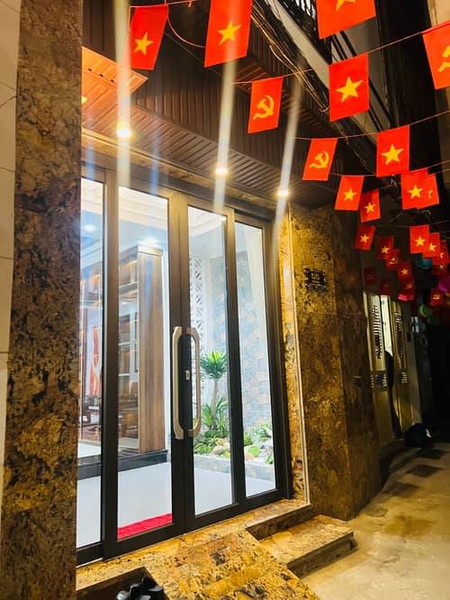 Bán Gấp Biệt Thự Mini Ba Đình 53m² - 7 Tầng, Thang Máy, Ngõ Kinh Doanh