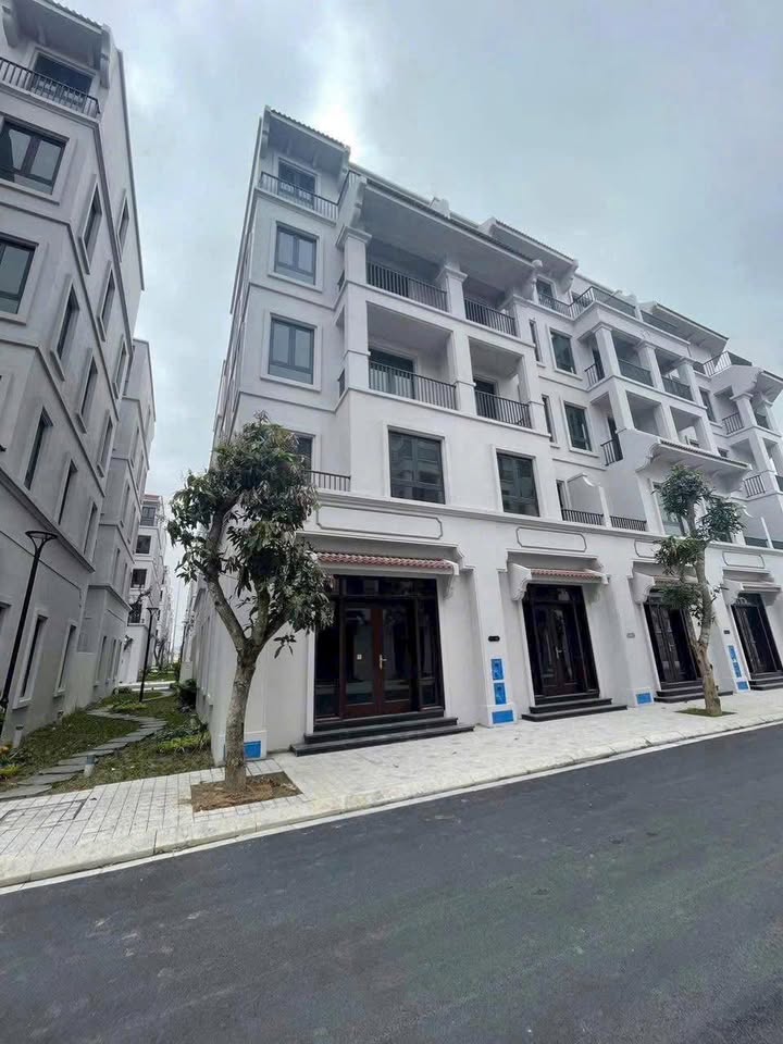 Nhà 5 Tầng Vinhomes Cổ Loa 62.5m² - Kinh Doanh Đắc Lộc