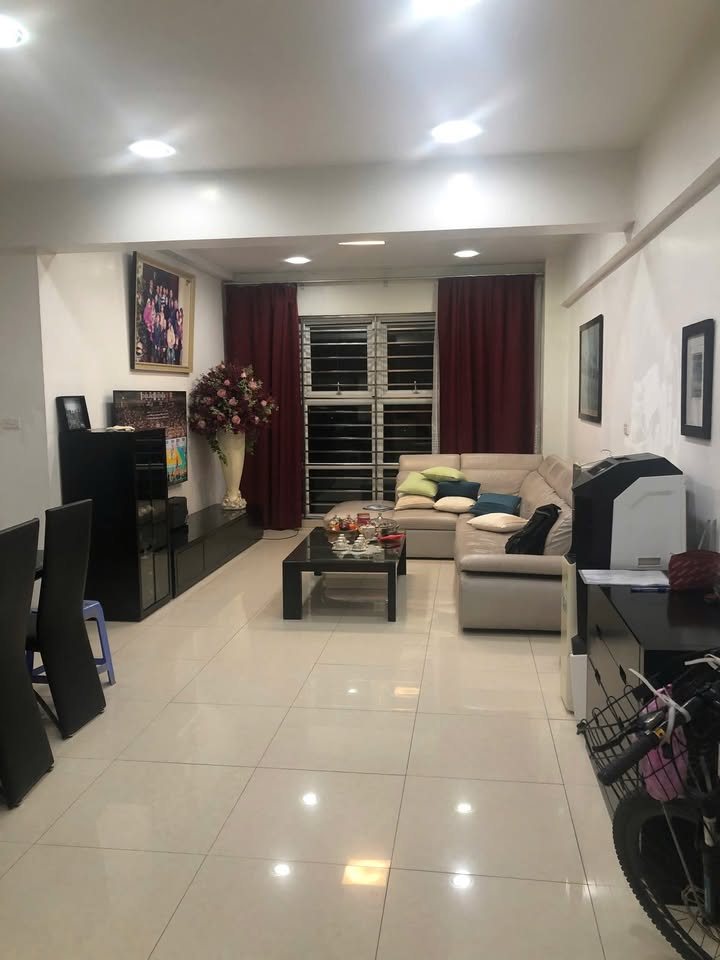 Chung cư Việt Hưng 156m² - 4PN Tầng Cao View Thoáng - Sổ Hồng Lâu Dài