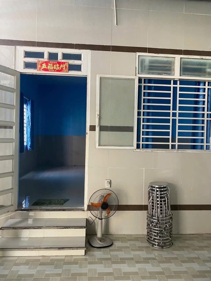 Nhà 1PN Sân Rộng 7 Chỗ, Gần Chợ Phú Văn, TDM - 3.5 Triệu/Tháng