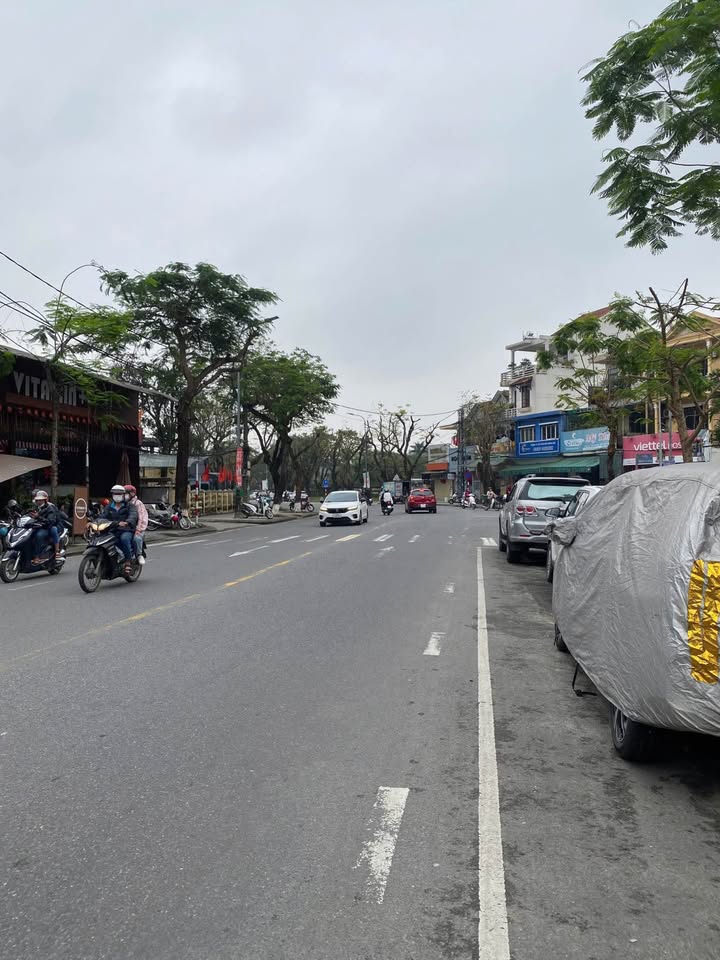 Nhà 2 Tầng Kiệt Nguyễn Huệ, Huế - 72.8m² Kinh Doanh Dòng Tiền