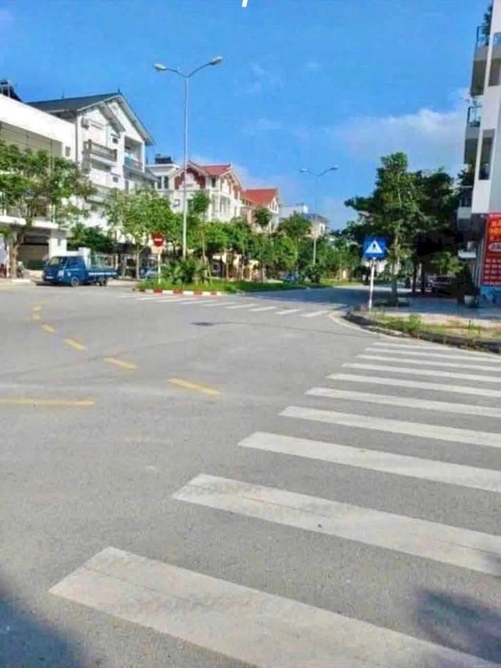 Bán Đất Lô Góc Phạm Văn Đồng, TP Hải Dương - 96.7m² Kinh Doanh Đỉnh Cao