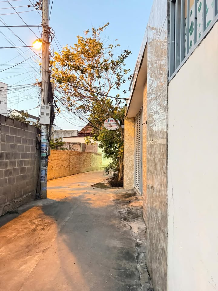 Bán Nhà Vĩnh Ngọc Nha Trang 63.6m² - Sổ Hồng Chính Chủ - Giá 2.85 Tỷ