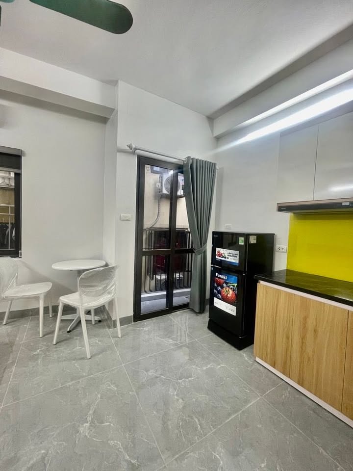 Cho thuê CCMN 17 phòng full đồ, 7 tầng thang máy, Trần Đại Nghĩa, Hai Bà Trưng - Dòng tiền 80tr/tháng