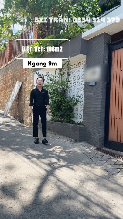 Bán Gấp Villa Trung Tâm Đà Lạt 110m² - Sổ Riêng, Sân Ô Tô