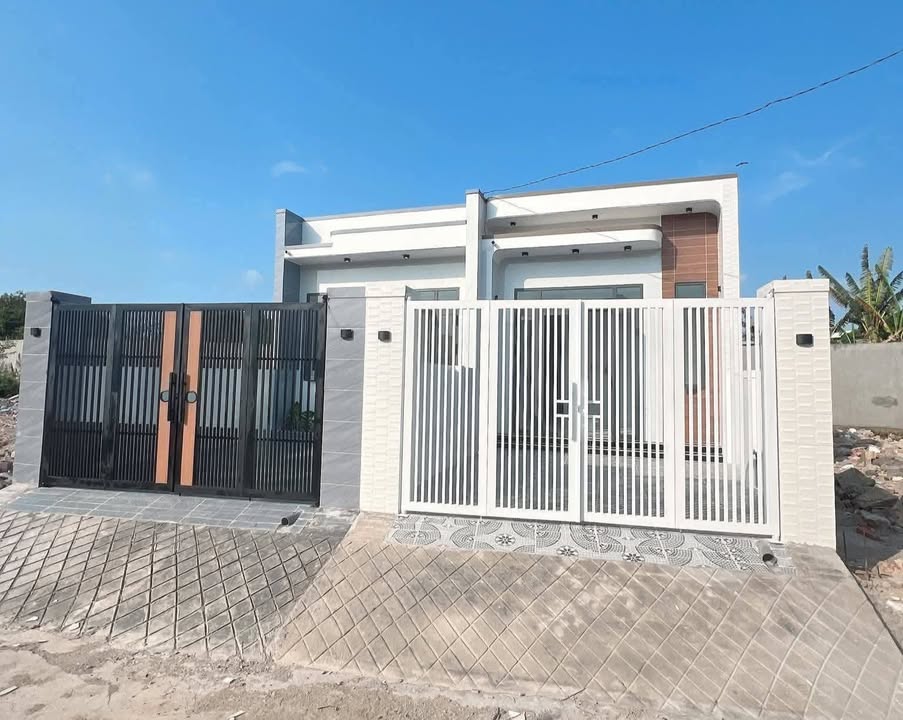 Nhà Mẫu Hiện Đại TT Long Hải - 90m² - 1.15 Tỷ - Sẵn Sàng Đón Tết