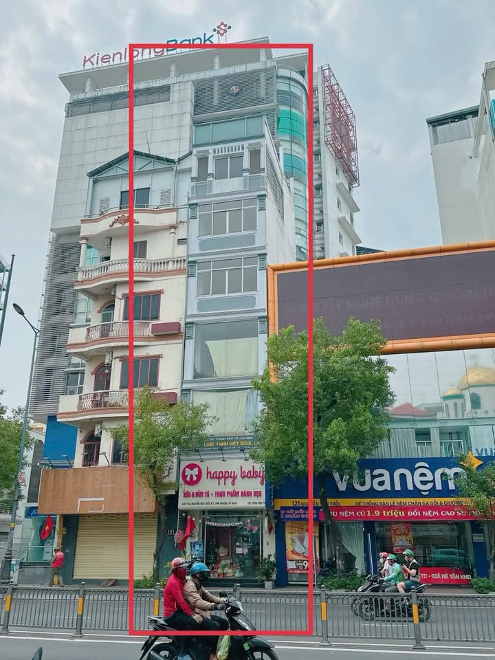 Nhà Mặt Tiền Nguyễn Văn Trỗi Phú Nhuận 203m² - Kinh Doanh Đỉnh Cao, Dòng Tiền Sẵn