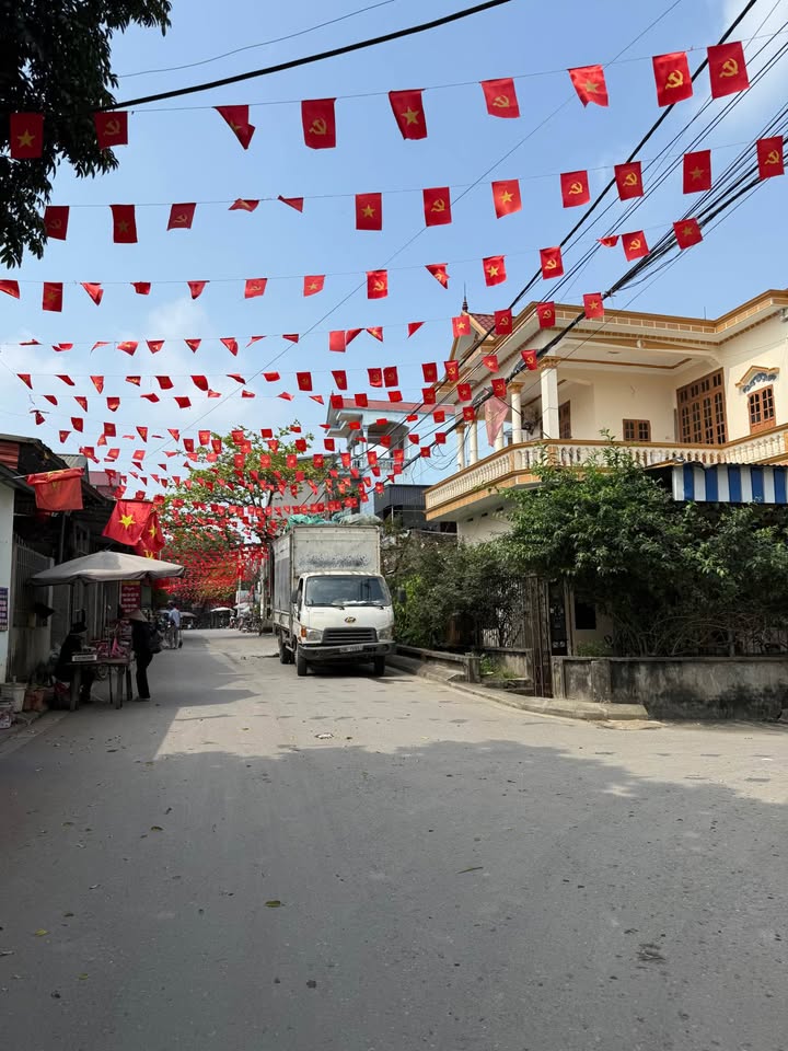 Bán đất 100m² full thổ cư tại Phú Cát, Quốc Oai, Hà Nội