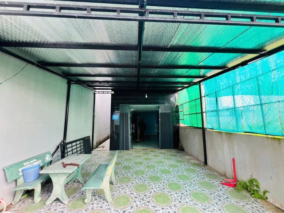 Nhà 130m² Mặt Tiền Kinh Doanh Củ Chi - Giá 3.35 Tỷ