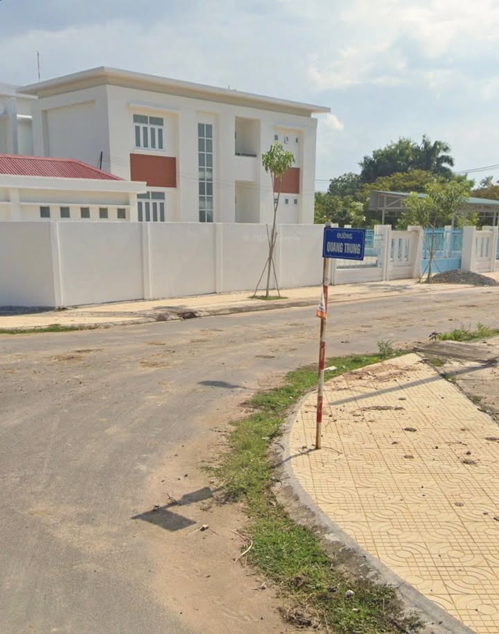 Đất Vườn 576m² Mặt Tiền Quang Trung, Ma Lâm - Giá 4 Tỷ