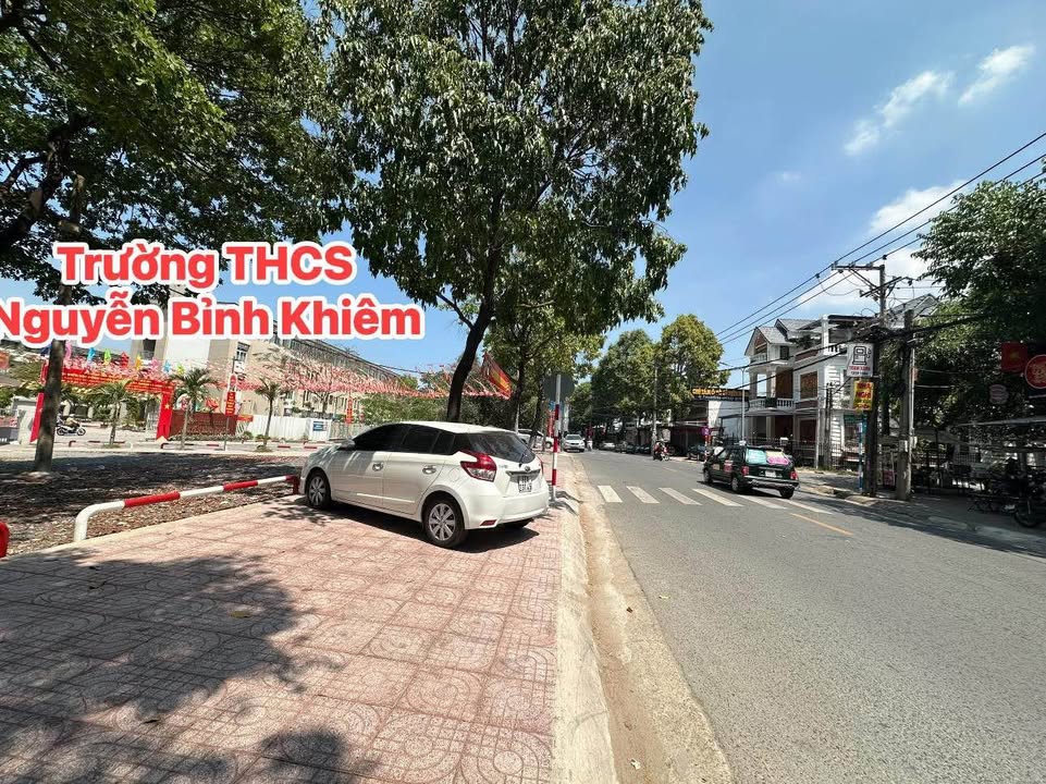 Đất Vàng Mặt Tiền Nguyễn Du Biên Hòa 260m² - Sổ Hồng Full Thổ Cư
