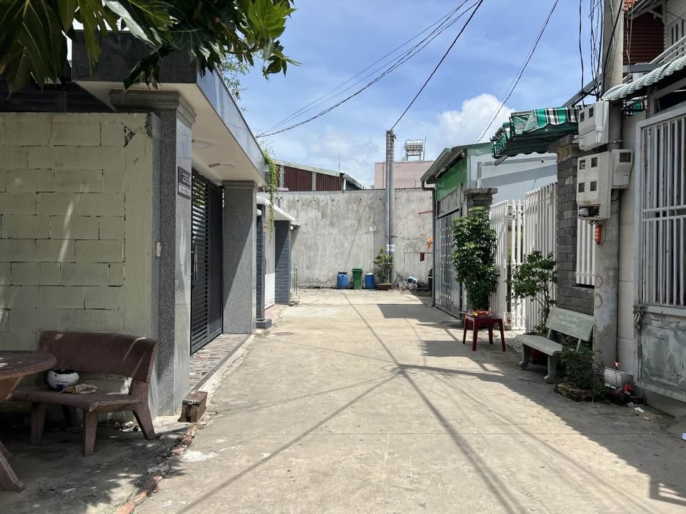 Đất Nền 180m² Trung Tâm Lái Thiêu - Giá 5.9 Tỷ - Sổ Hồng Sẵn Sàng