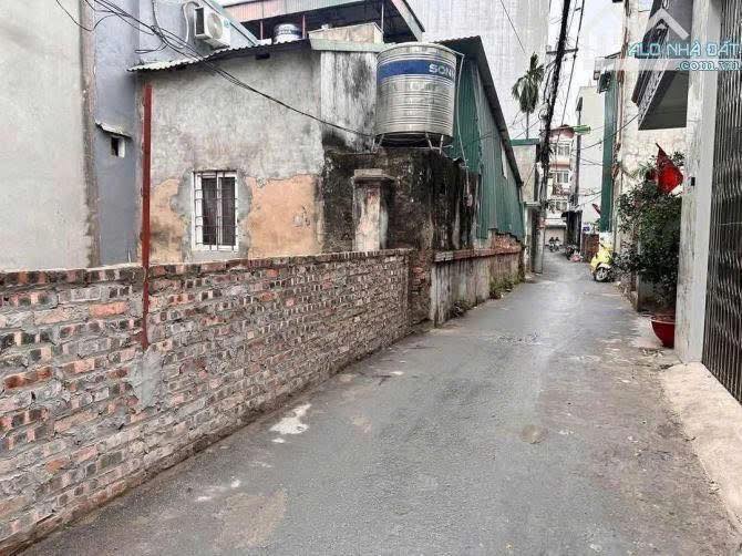 Đất Vàng Tây Mỗ 36m² Lô Góc - Ô Tô Vào Nhà - Tiềm Năng Tăng Giá