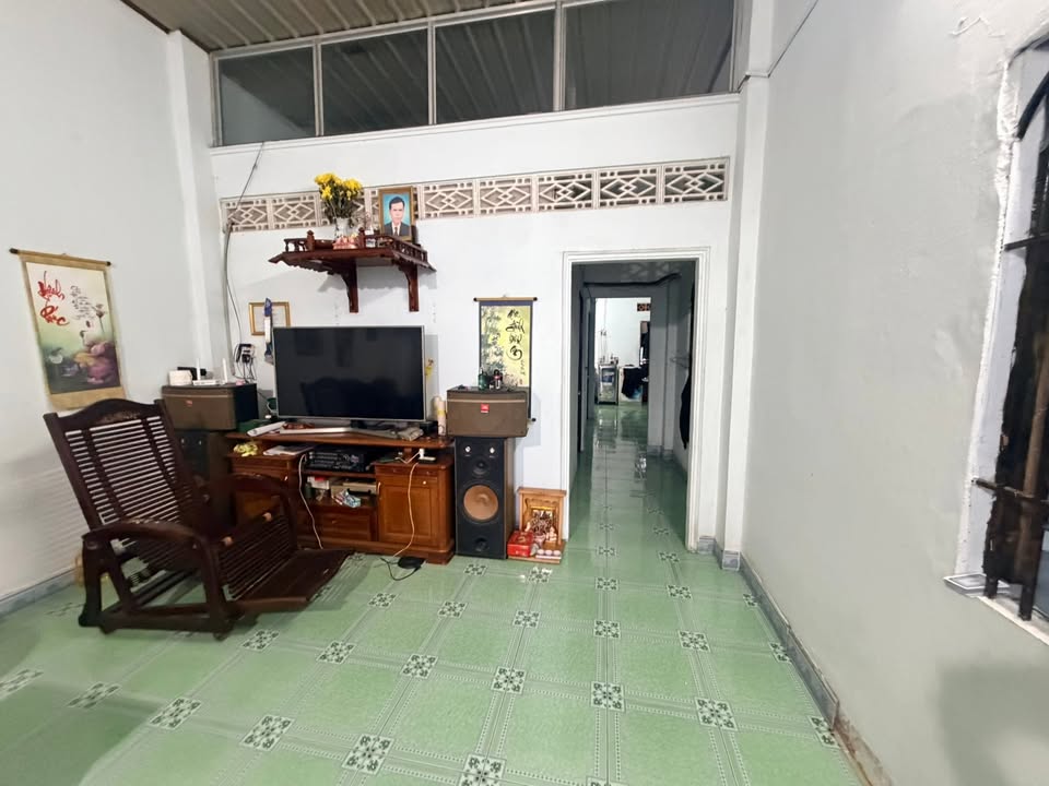 Nhà 2 Mặt Tiền Hẻm Xe Hơi 180m² Phường Tân Biên, Biên Hòa - Giá 2.99 Tỷ