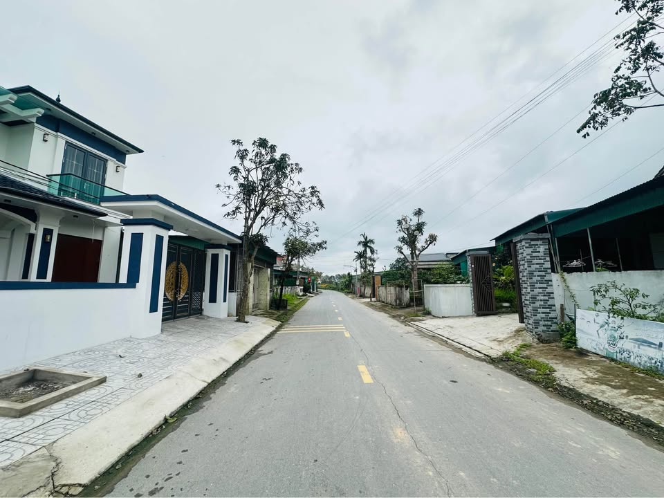 Đất nền 200m² hướng Tây, mặt tiền 12m - Liên Hương, Thạch Hà, Hà Tĩnh