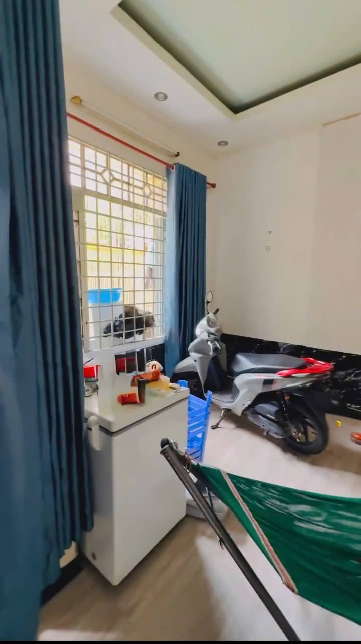 Nhà Gò Vấp 56m² - Ô Tô Đậu Cửa - Sổ Hồng Riêng - Giá 4.88 Tỷ