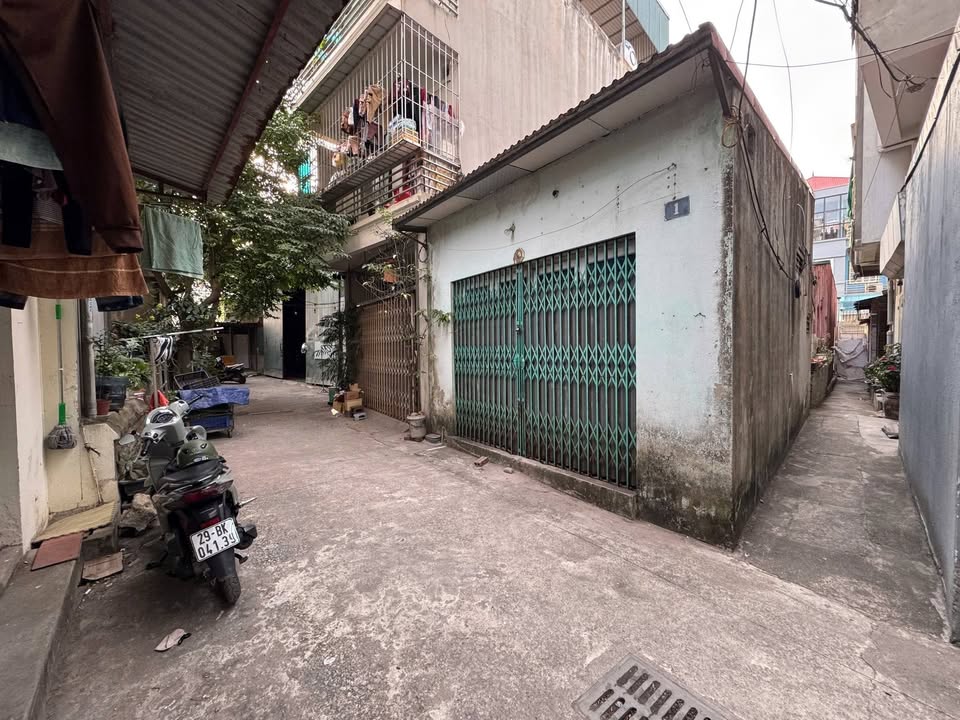 Bán Đất Lô Góc Ngô Gia Tự, Long Biên 55m² - Ô Tô Tránh, Sẵn Ở