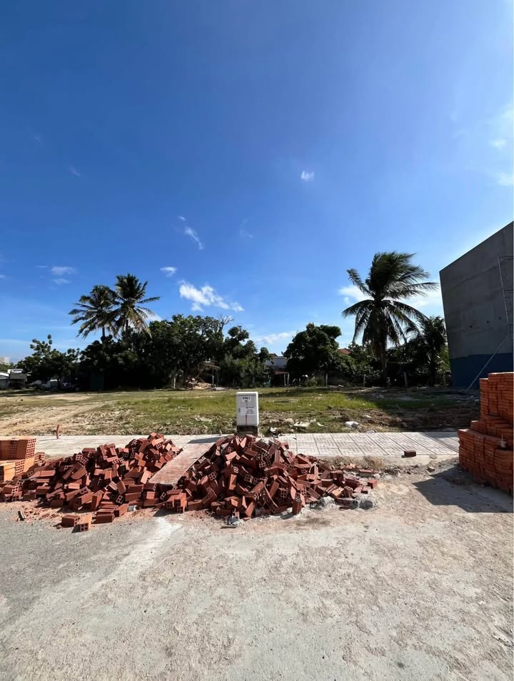 Đất TĐC BV Ninh Thuận 113m² - Giá 1.89 Tỷ, Sẵn Sổ, Đối Diện Công Viên