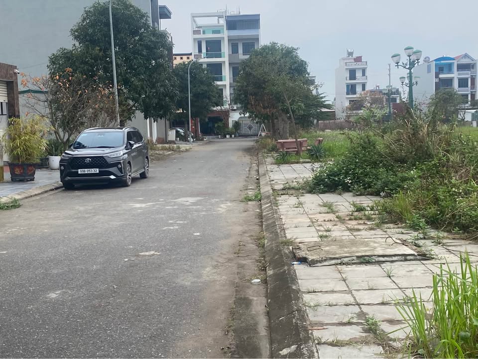 Đất Nền Phượng Mao Green Quế Võ - 100m² - Hơn 5 Tỷ - Làn 3 Đường 36