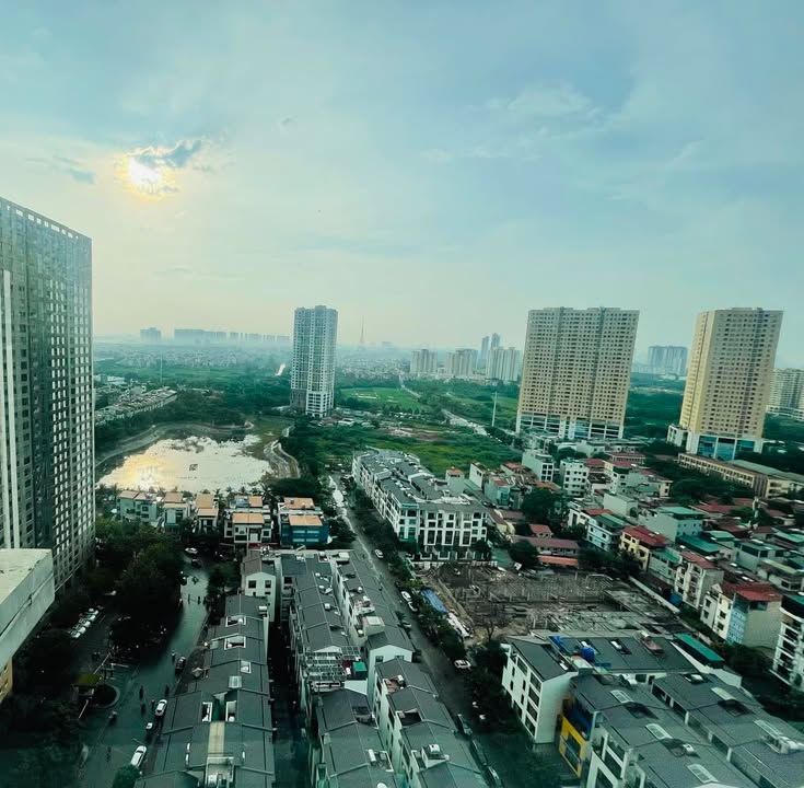 Cho thuê căn hộ S4 Season Avenue 2PN+1 view hồ Trung Văn - Sẵn sàng ở