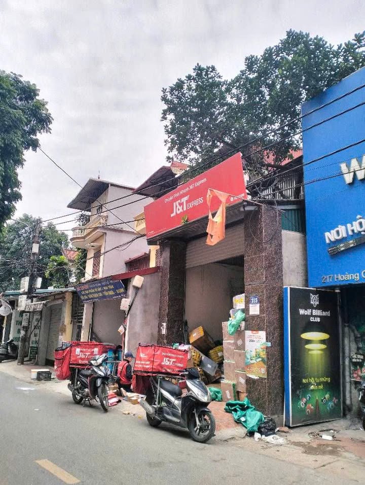 Nhà Mặt Phố Hoàng Công Chất 138m² - Kinh Doanh Sầm Uất, Giá 15 Tỷ