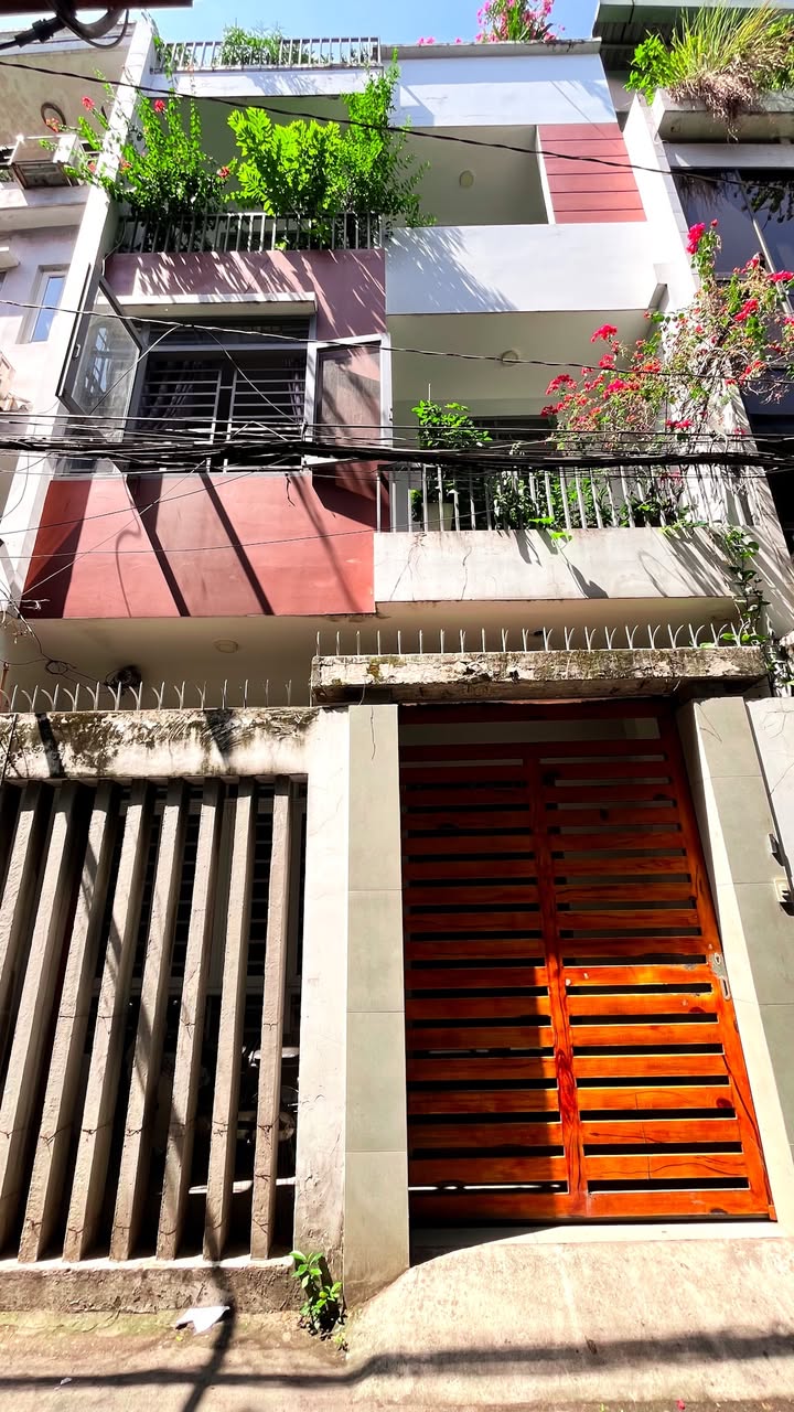 Nhà Phường 8 Tân Bình 57m² 3 Lầu - Xe Hơi Tới Cửa, Giảm Sâu 1 Tỷ