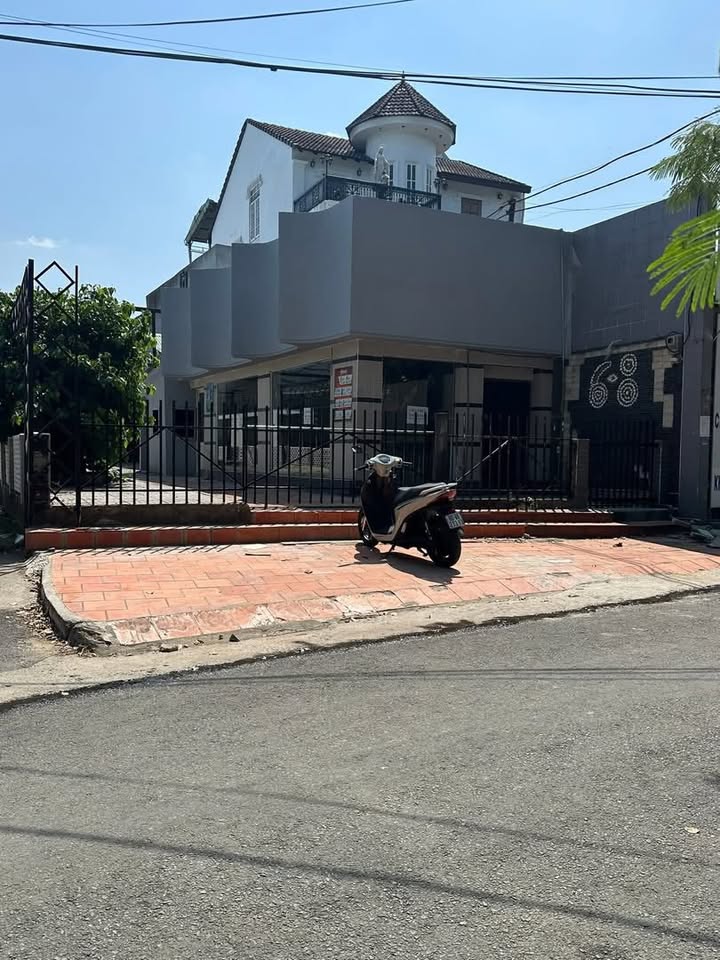 Shophouse Kinh Doanh Ăn Uống Mặt Tiền 270m² - Ngay Trường Nguyễn Huệ, Biên Hòa