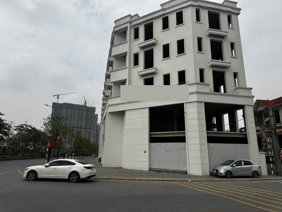 Nhà Liền Kề Mặt Tiền Lý Thánh Tông, Gia Lâm - 102m² Kinh Doanh Đắc Lợi