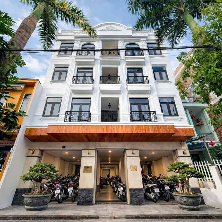 Bán Tòa Căn Hộ 256m² Đà Nẵng - Dòng Tiền 150 Triệu/Tháng