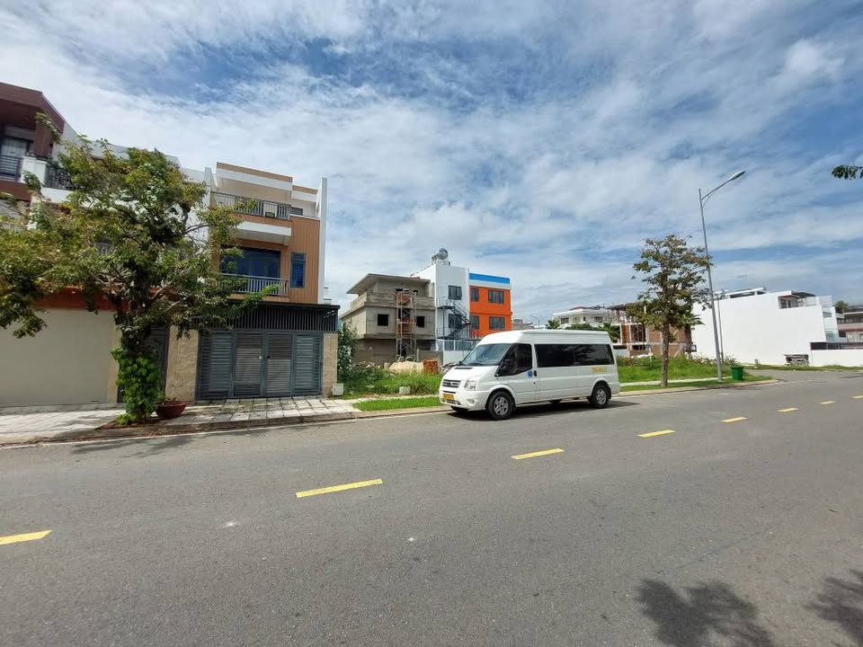 Đất nền Mỹ Gia Cam Lâm 100m² hướng Đông - Mặt tiền đường 18m