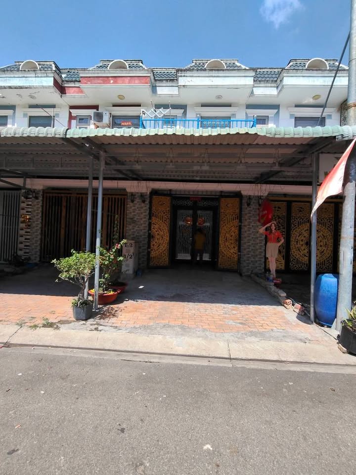 Nhà cho thuê Tân Phước Khánh 7.5 triệu - Ô tô vào nhà